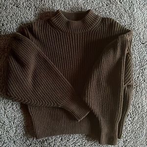 Black H&M sweater